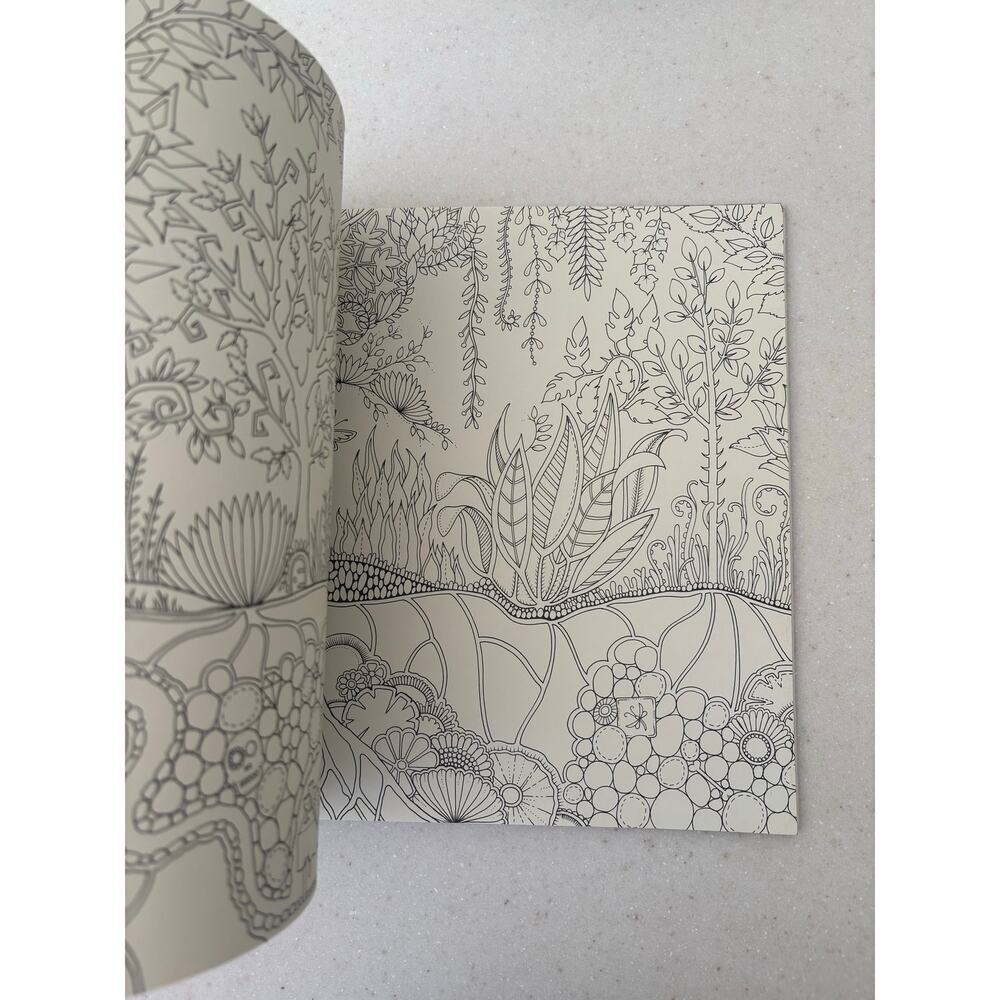 Enchanted Forest Johanna Basford Inky Quest Adult Coloring Book Paperback - Picture 3 of 5